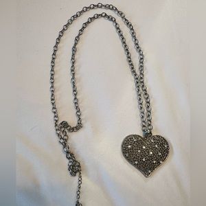 Silver mesh heart necklace